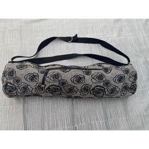 Lululemon Heathered Rose yoga mat bag